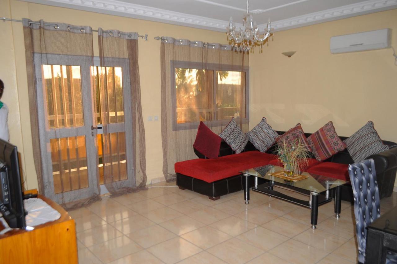 Résidence Hotelière Borel Denver Douala Eksteriør billede
