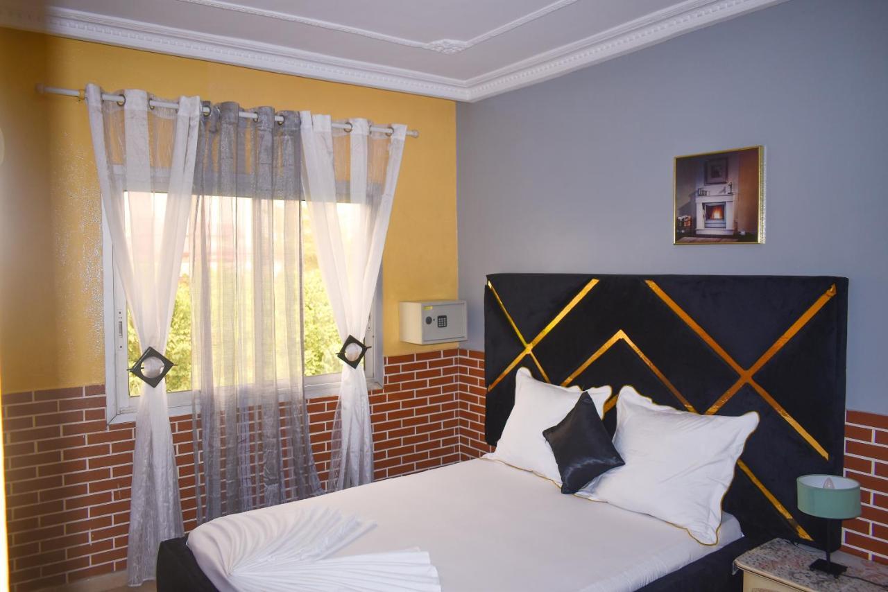 Résidence Hotelière Borel Denver Douala Eksteriør billede