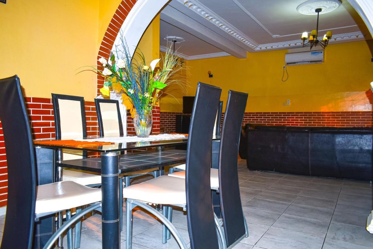 Résidence Hotelière Borel Denver Douala Eksteriør billede