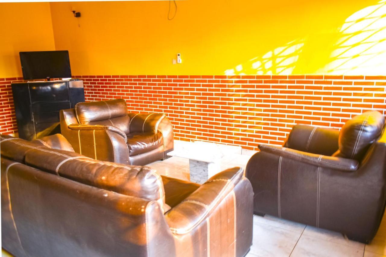 Résidence Hotelière Borel Denver Douala Eksteriør billede