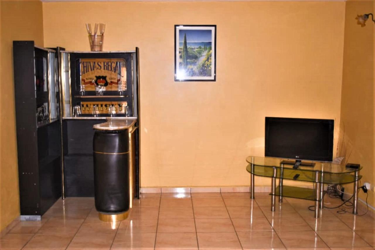 Résidence Hotelière Borel Denver Douala Eksteriør billede