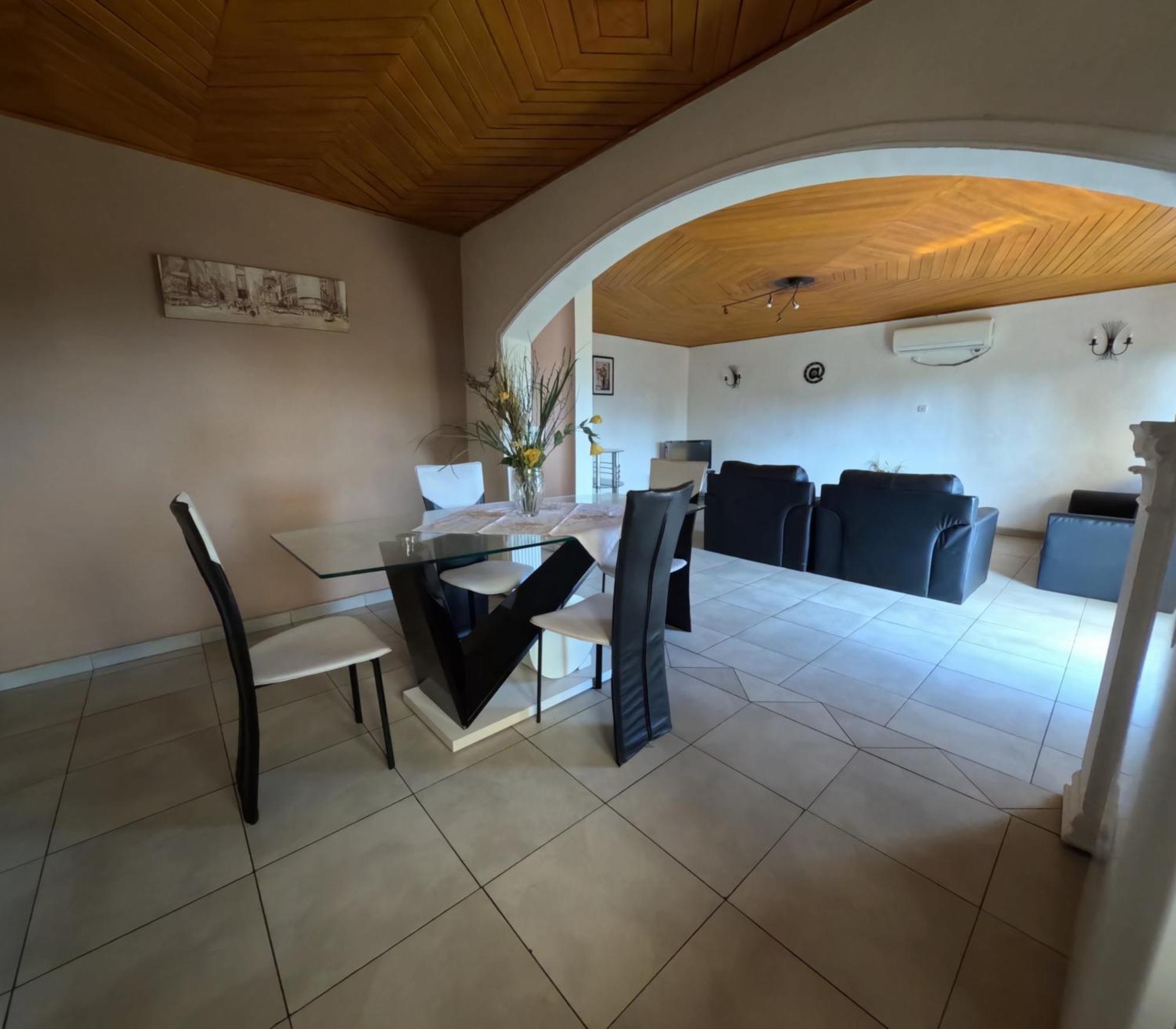 Résidence Hotelière Borel Denver Douala Eksteriør billede