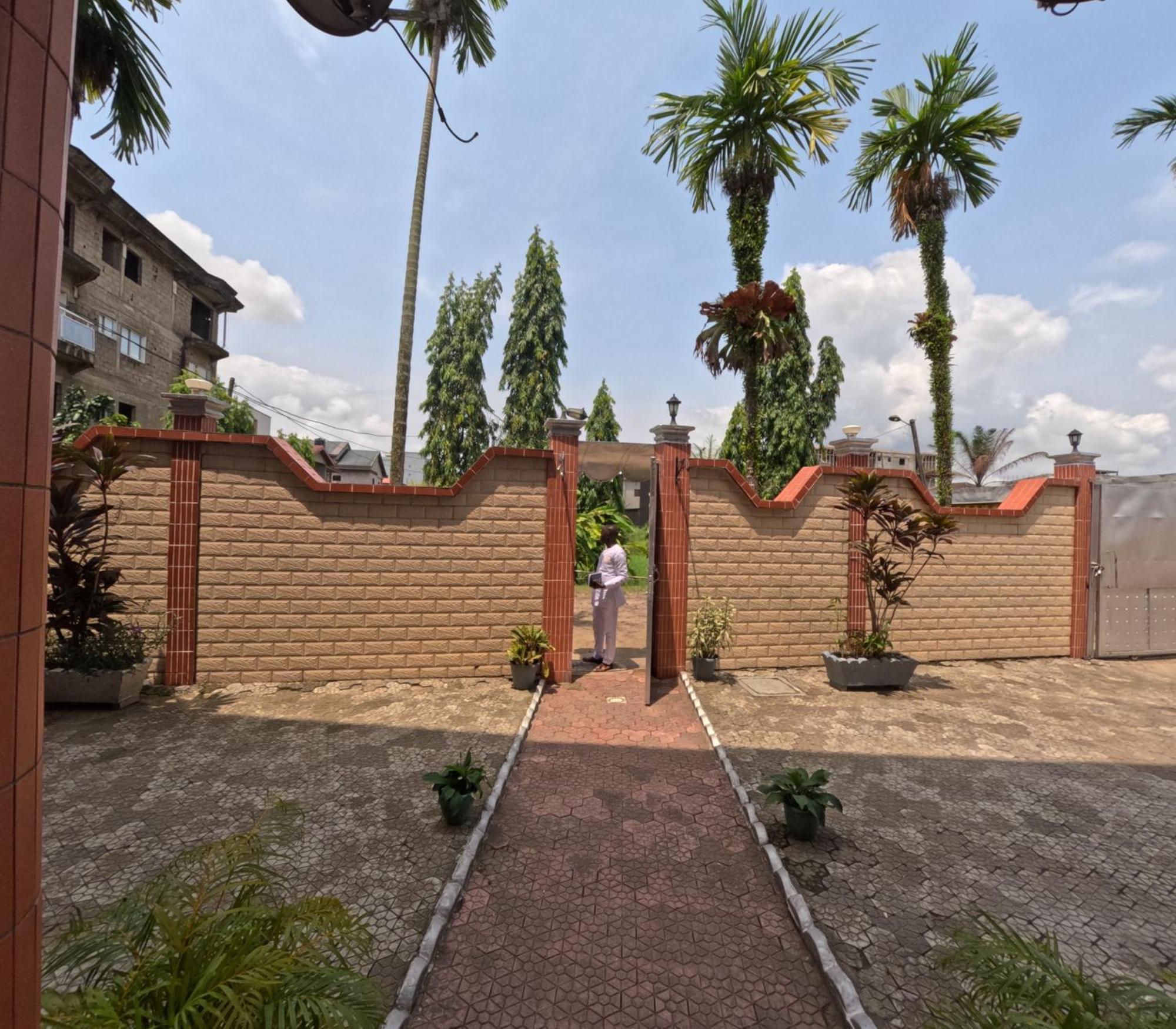 Résidence Hotelière Borel Denver Douala Eksteriør billede